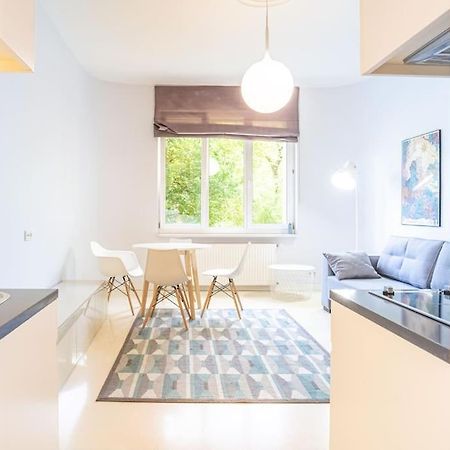 Rozana, Stary Mokotow Apartamento Varsóvia Exterior foto