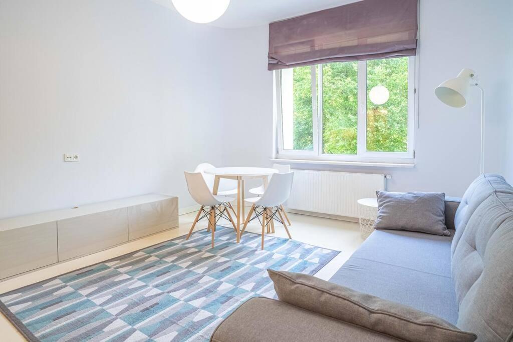 Rozana, Stary Mokotow Apartamento Varsóvia Exterior foto