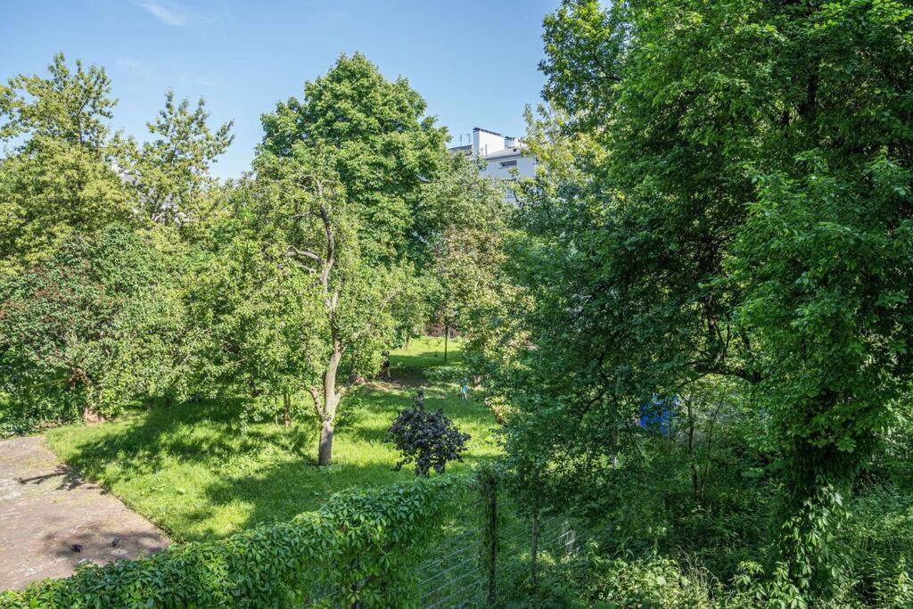 Rozana, Stary Mokotow Apartamento Varsóvia Exterior foto